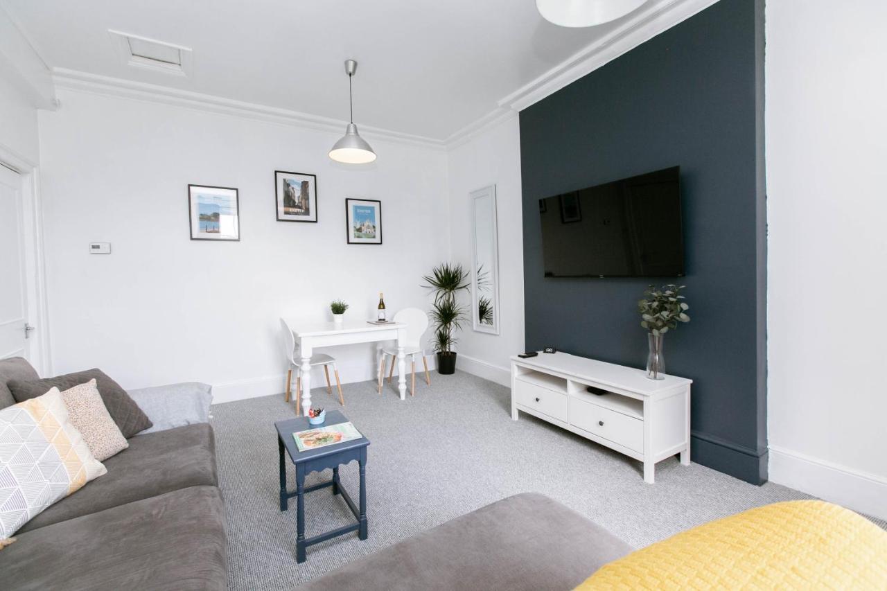 Spacious Apartment, Free Parking, Central Location Near To Uni, Hospital, Town Exeter Exteriér fotografie
