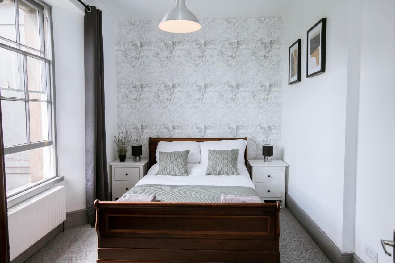 Spacious Apartment, Free Parking, Central Location Near To Uni, Hospital, Town Exeter Exteriér fotografie